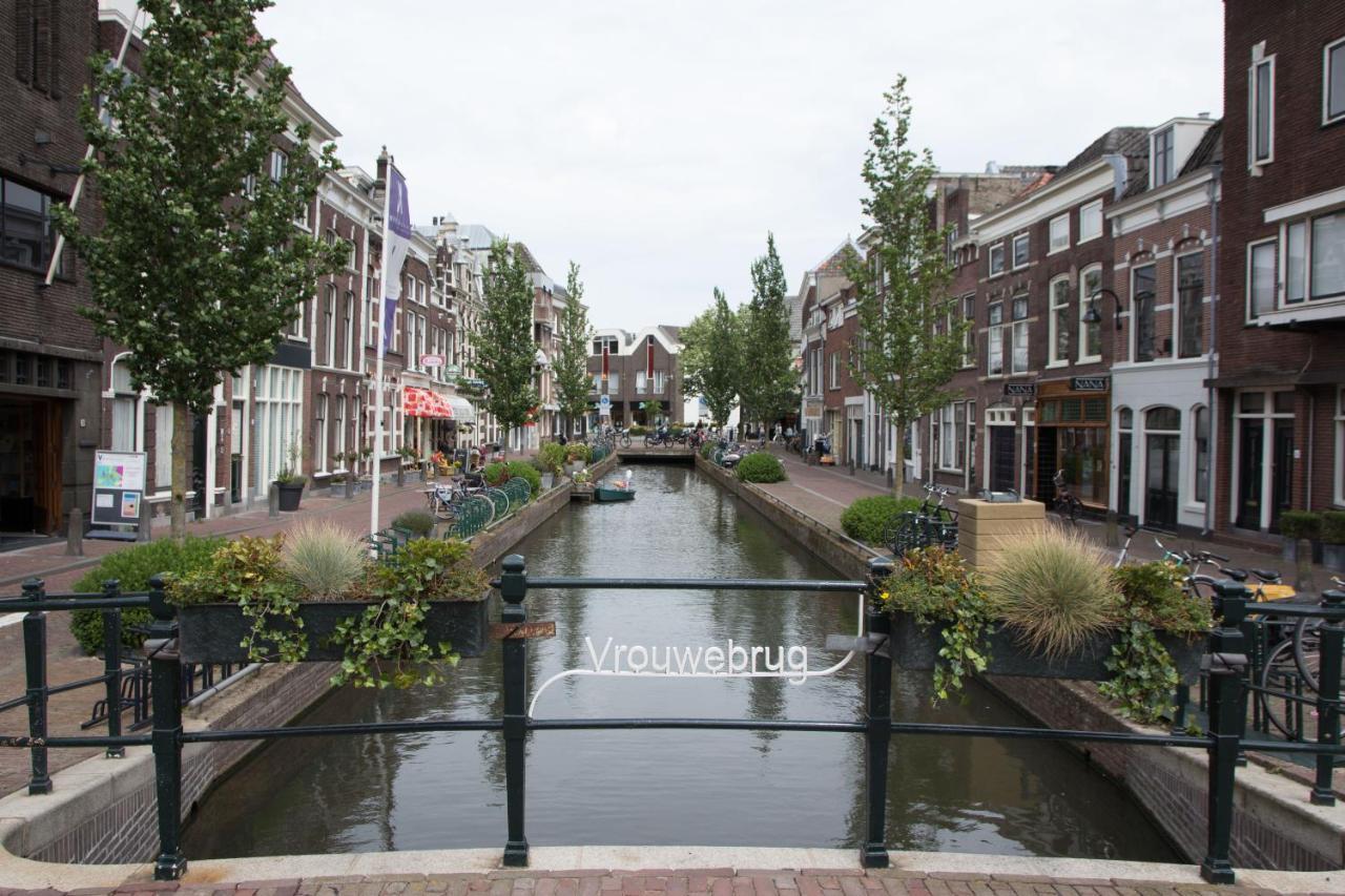 Canal House In Historic City Center Gouda Exterior foto